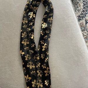 Elegant Black and Gold Scarf
